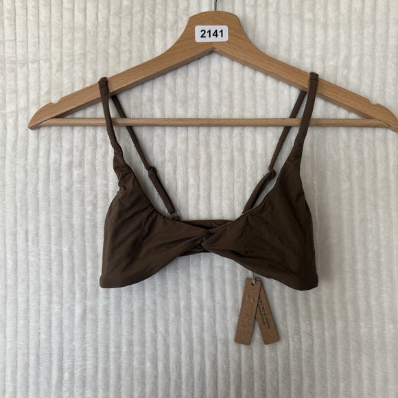 Skims Fits Everybody SKIMPY SCOOP BRALETTE in Oxide Brown Size XXS NWT - Picture 6 of 9